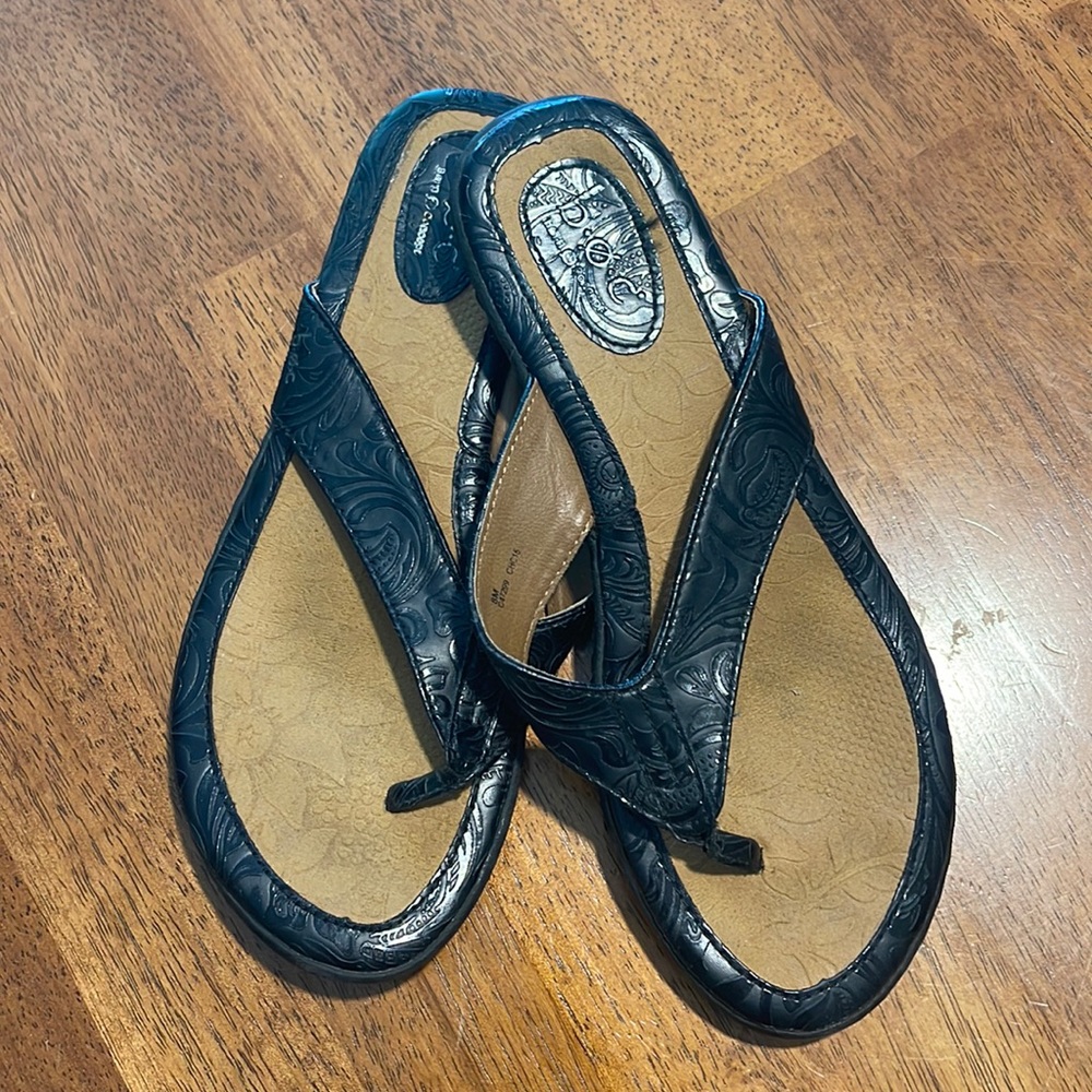 BOC Black Thong Flip Flop Sandals, Women's Size 10 EUC